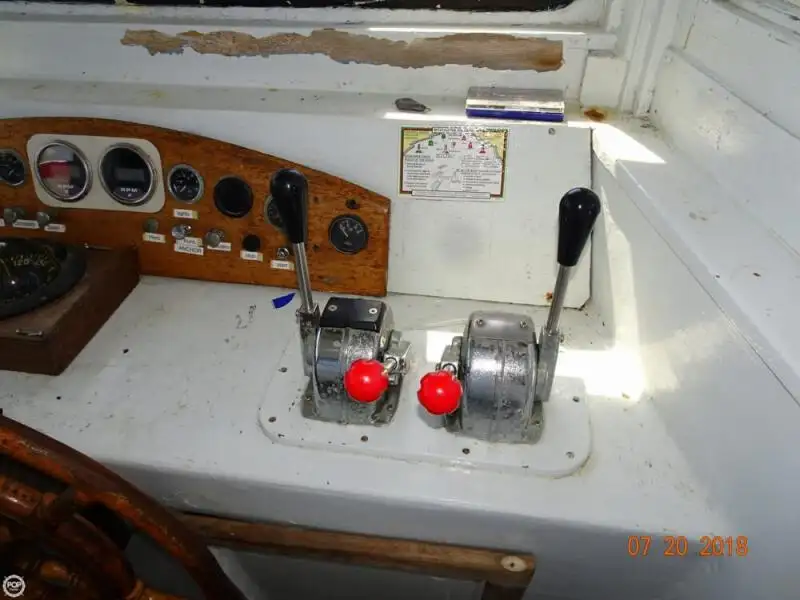 Kapal cutter kanggo didol