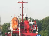 Kapal tanker minyak/bahan kimia kanggo didol