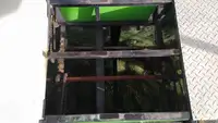 Kapal kontainer kanggo didol