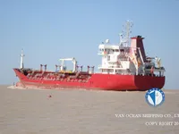 Kapal tanker minyak/bahan kimia kanggo didol