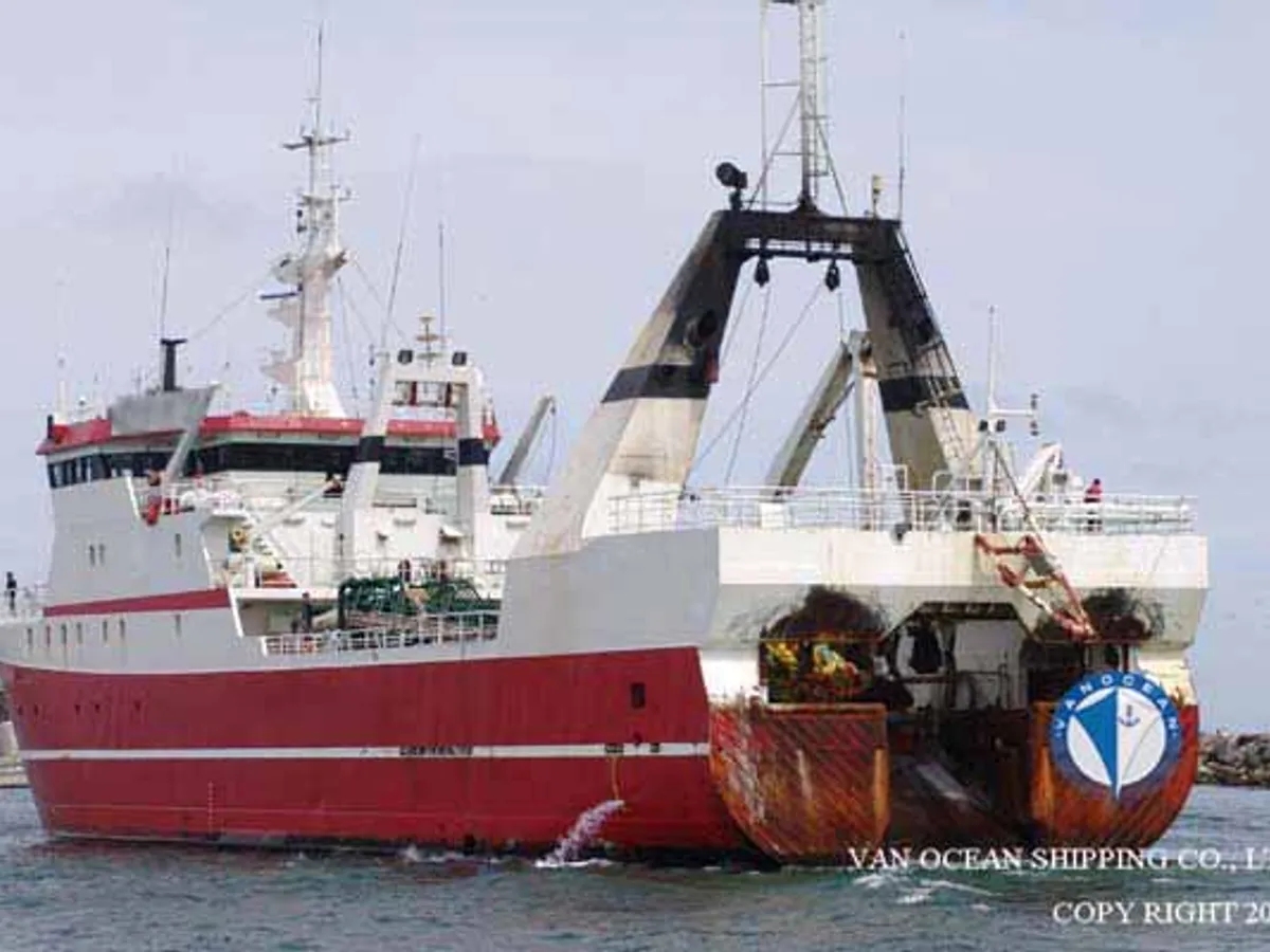 Kapal trawler kanggo didol