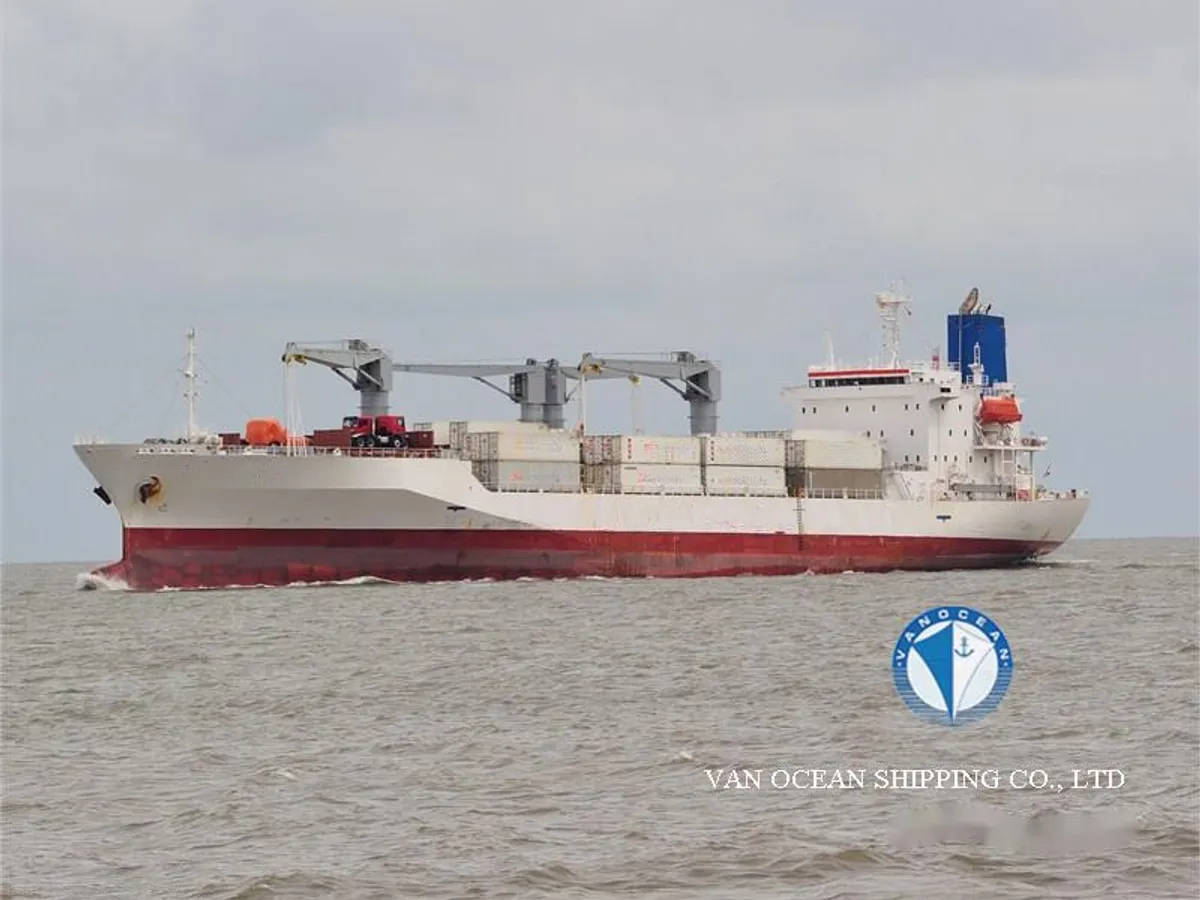 Kapal reefer kanggo didol