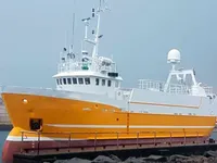 Kapal trawler kanggo didol