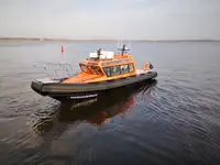 Kapal kontainer kanggo didol