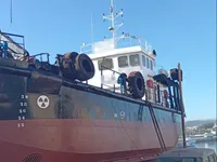 Kapal kerja kanggo didol