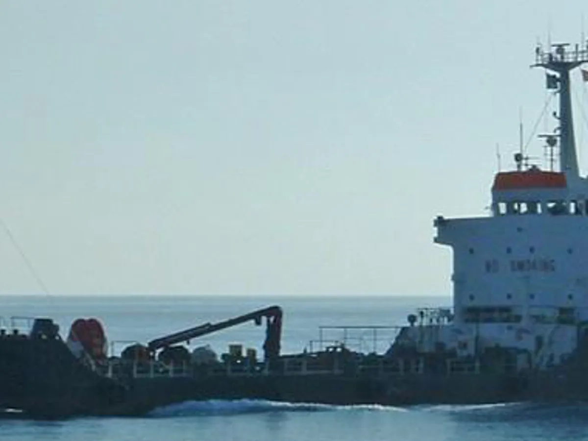Kapal tanker minyak/bahan kimia kanggo didol