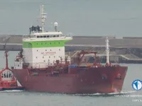 Kapal tanker minyak/bahan kimia kanggo didol