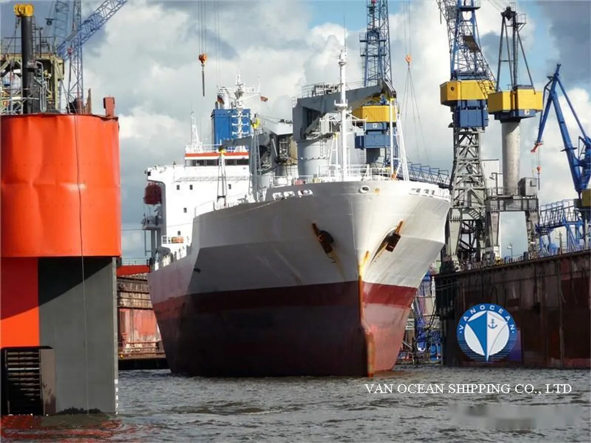 Kapal reefer kanggo didol