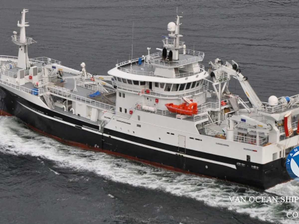 Kapal trawler kanggo didol