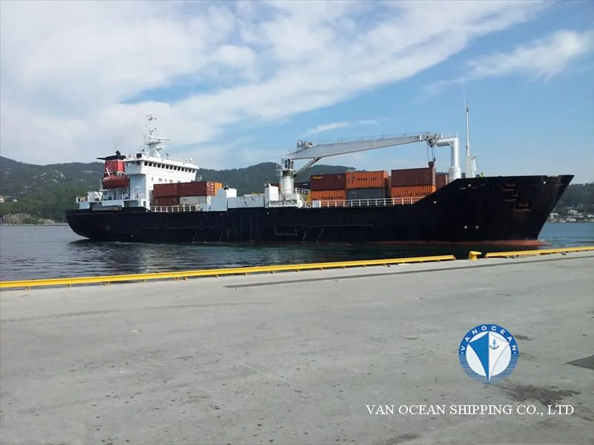 Kapal reefer kanggo didol