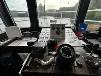 Kapal kerja kanggo didol