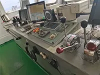 Kapal kontainer kanggo didol