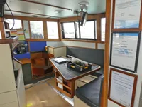 Kapal feri kanggo didol
