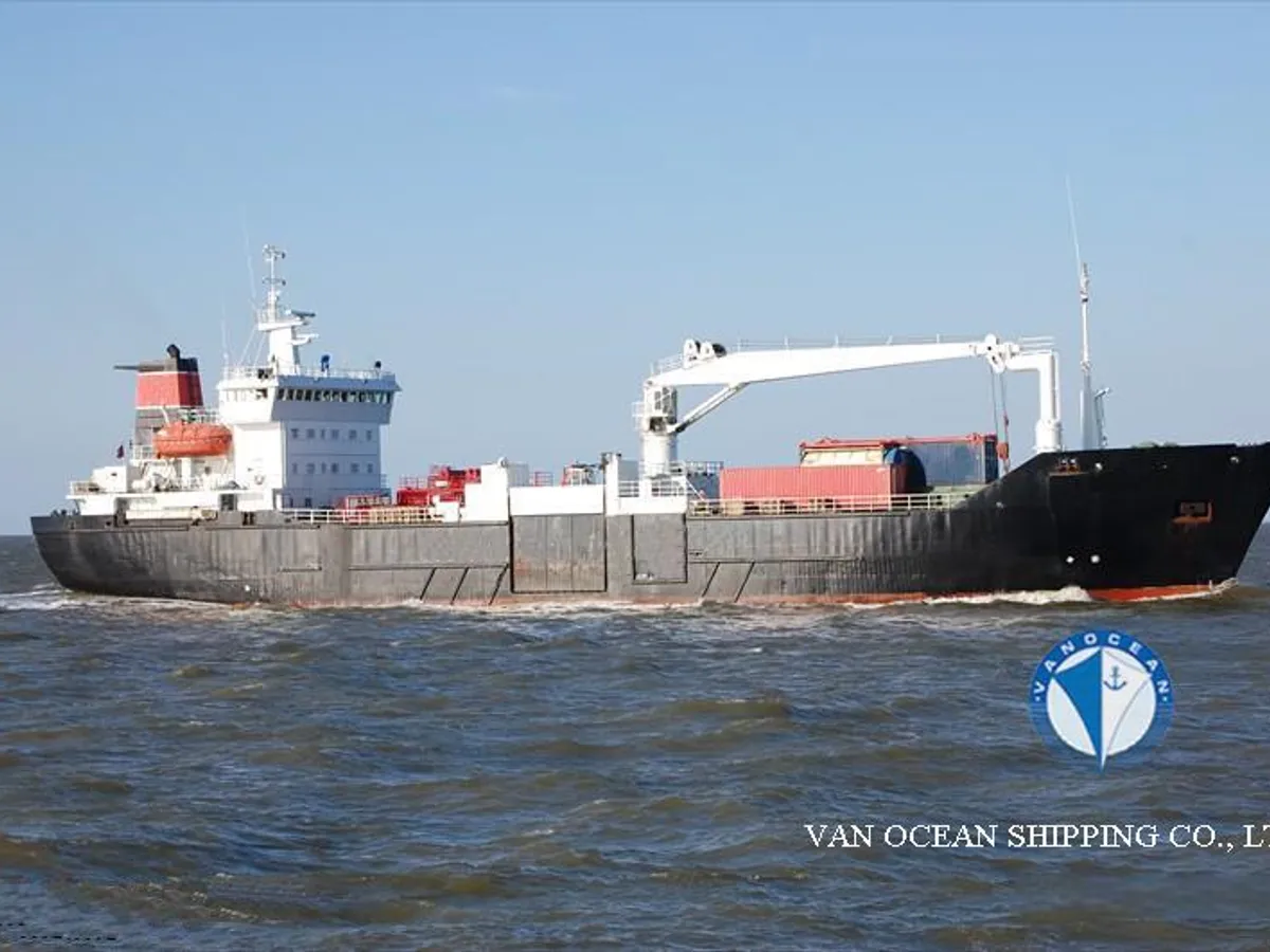 Kapal reefer kanggo didol