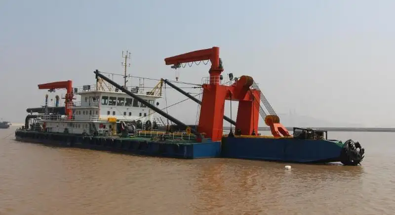 Kapal dredger kanggo didol