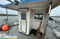 Kapal kerja kanggo didol