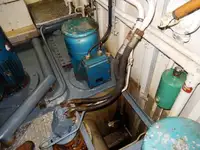 Kapal kerja kanggo didol