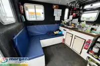 Kapal kerja kanggo didol