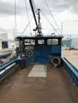 Kapal trawler kanggo didol