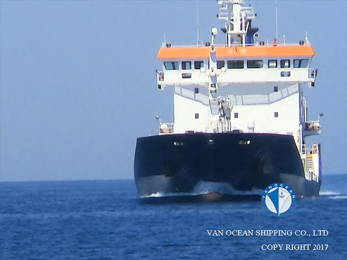 Kapal tanker minyak/bahan kimia kanggo didol