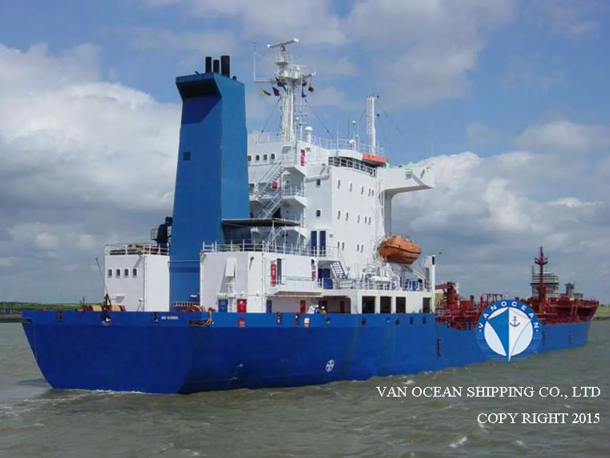 Kapal tanker minyak/bahan kimia kanggo didol