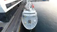 Kapal kontainer kanggo didol