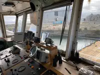 Kapal tanker minyak/bahan kimia kanggo didol