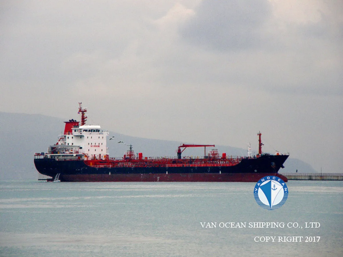 Kapal tanker minyak/bahan kimia kanggo didol
