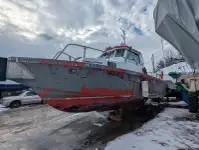 Kapal kerja kanggo didol