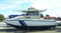 Kapal kerja kanggo didol