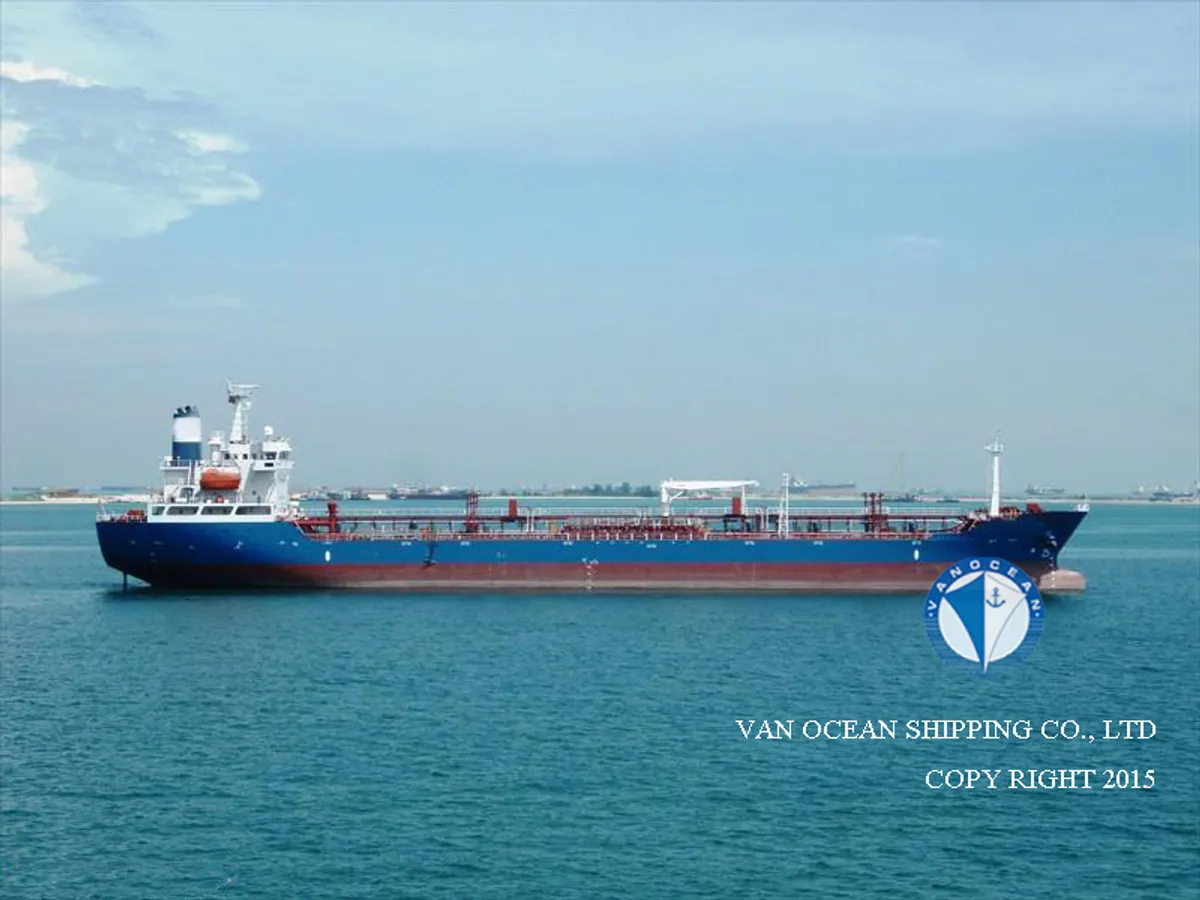 Kapal tanker minyak/bahan kimia kanggo didol