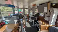 Kapal survei kanggo didol