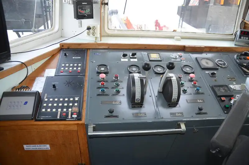 Kapal pasokan platform (PSV) kanggo didol