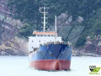 Kapal kargo garing kanggo didol
