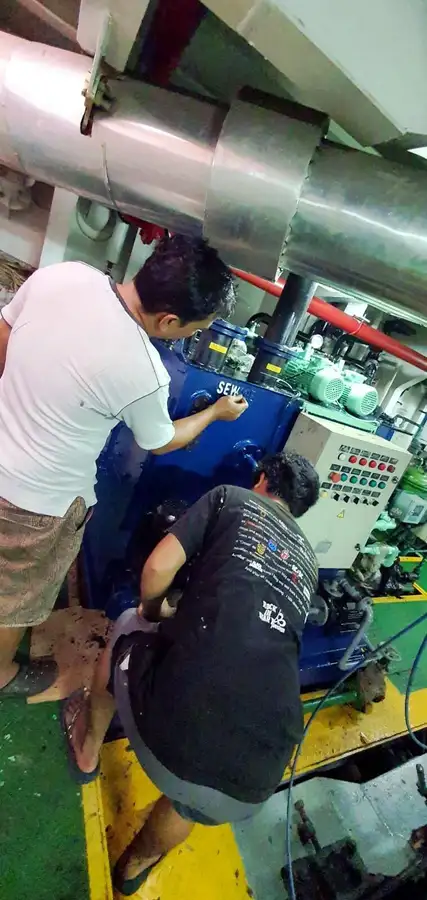 Kapal pendaratan, tangki kanggo didol