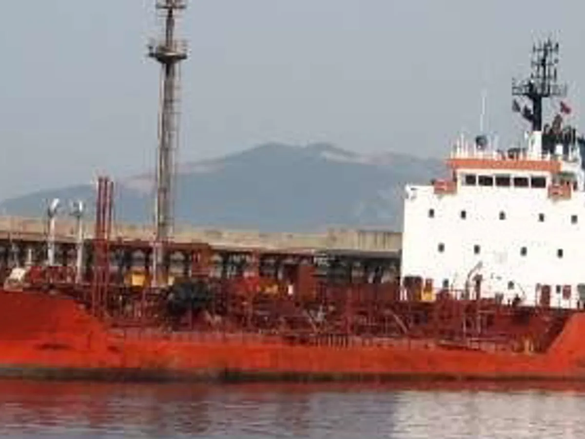 Kapal tanker minyak/bahan kimia kanggo didol