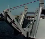 Kapal kerja kanggo didol