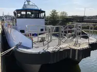 Kapal kontainer kanggo didol