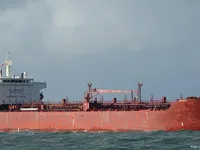 Kapal tanker minyak/bahan kimia kanggo didol