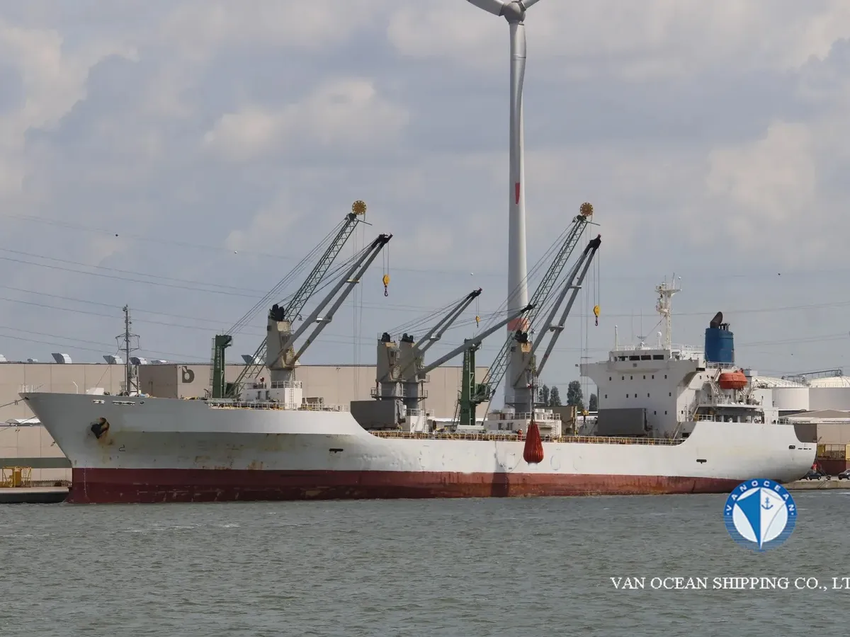 Kapal reefer kanggo didol