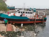 Kapal survey kanggo didol