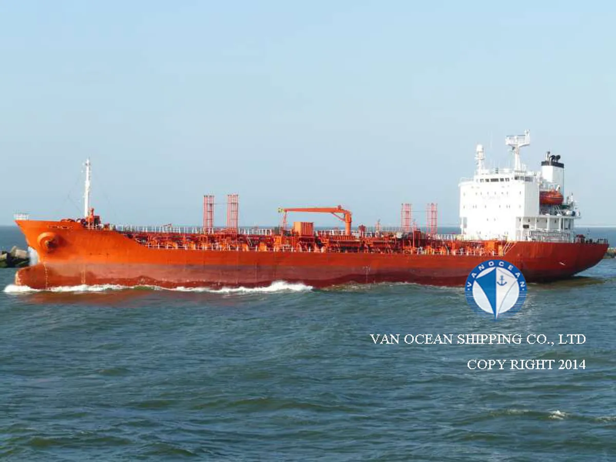 Kapal tanker minyak/bahan kimia kanggo didol