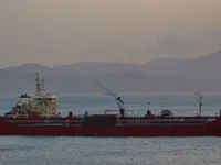 Kapal tanker minyak/bahan kimia kanggo didol