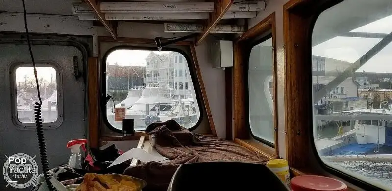 Kapal trawler kanggo didol