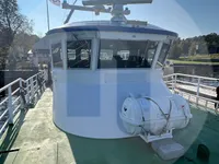 Kapal kerja kanggo didol