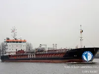 Kapal tanker minyak/bahan kimia kanggo didol