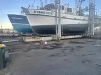 Kapal trawler kanggo didol
