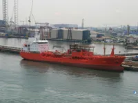 Kapal tanker minyak/bahan kimia kanggo didol