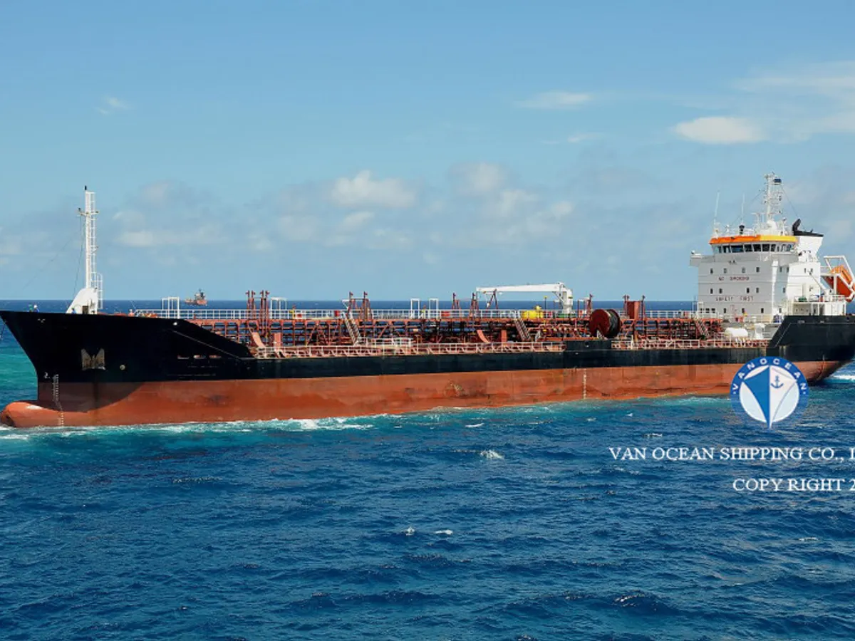 Kapal tanker minyak/bahan kimia kanggo didol