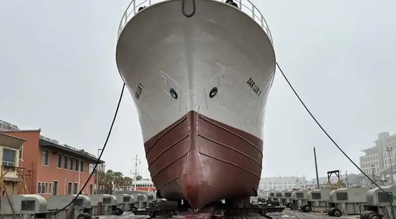 Kapal trawler kanggo didol